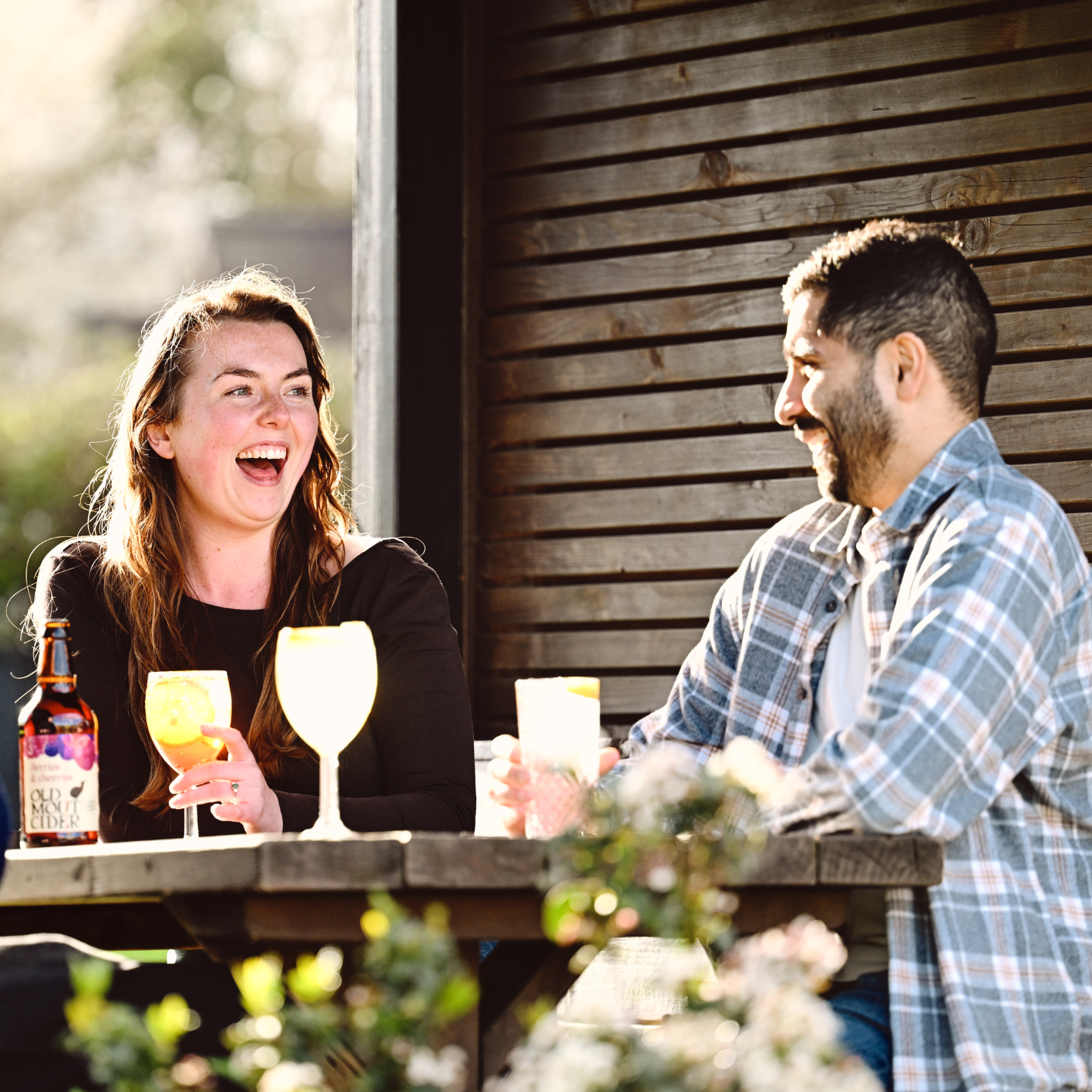リリパットレーン　THE WAGGON & HORSES WAGGON & HORSES WOMBOURNE - Menu, Prices & Restaurant Reviews